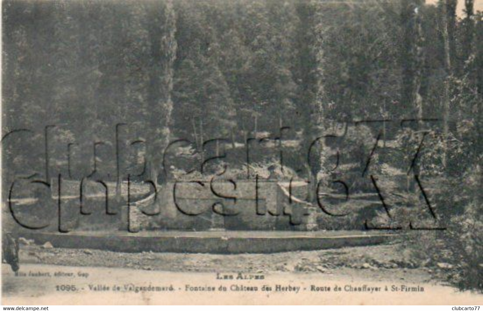 Herbeys (38) : La Fontaine Du Parc Du Château  En 1914 PF. - Herbeys