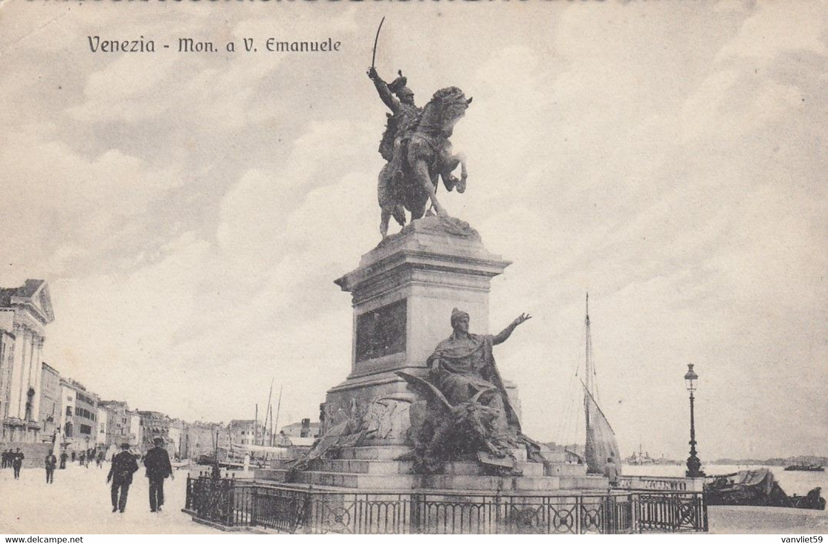 VENEZIA-MONUMENTO A VITTORIO EMANUELE-CARTOLINA NON VIAGGIATA-1920-1930 - Venezia (Venice)