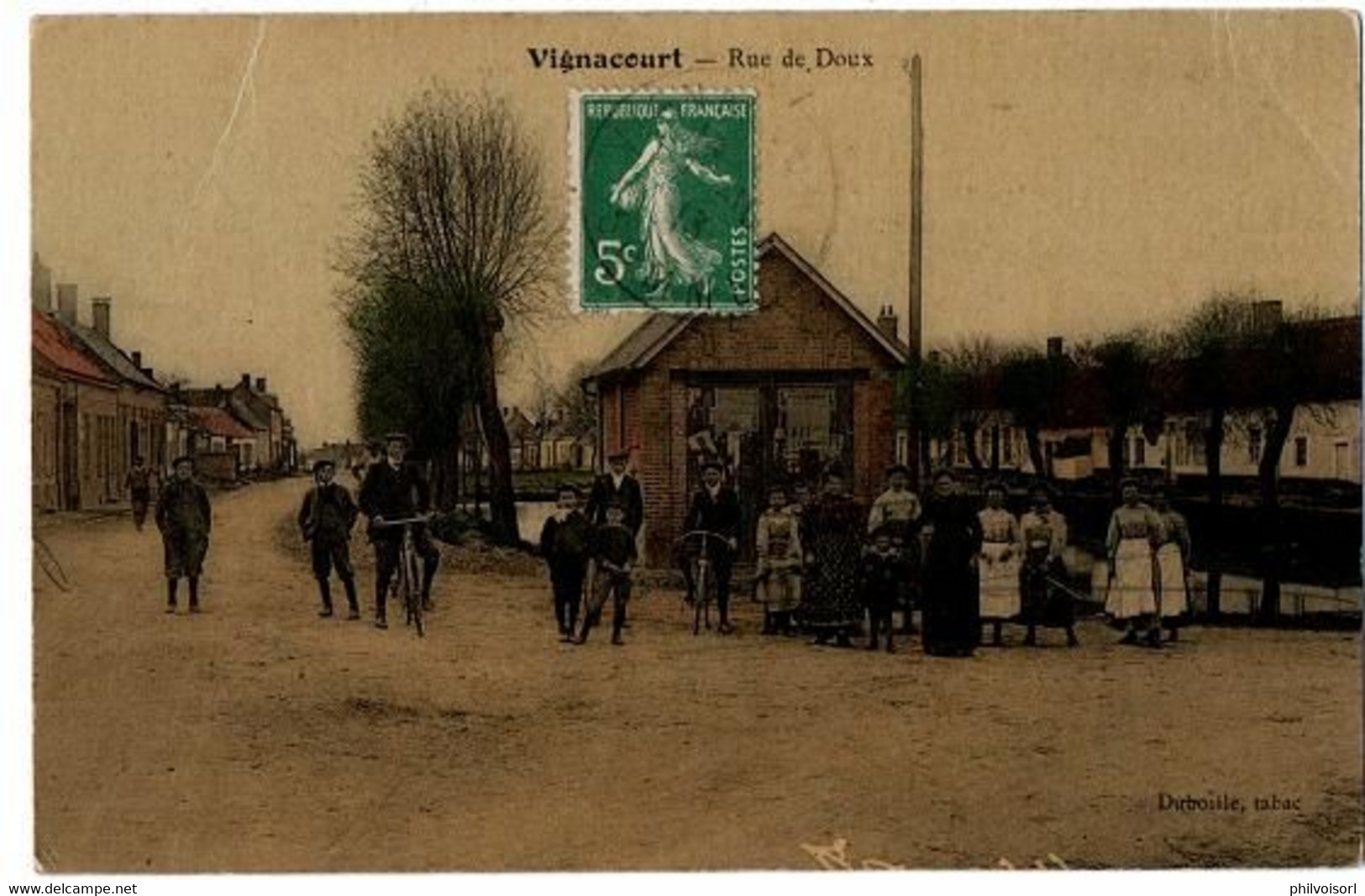 VIGNANCOURT RUE DE DOUX COULEUR TRES ANIMEE - Vignacourt