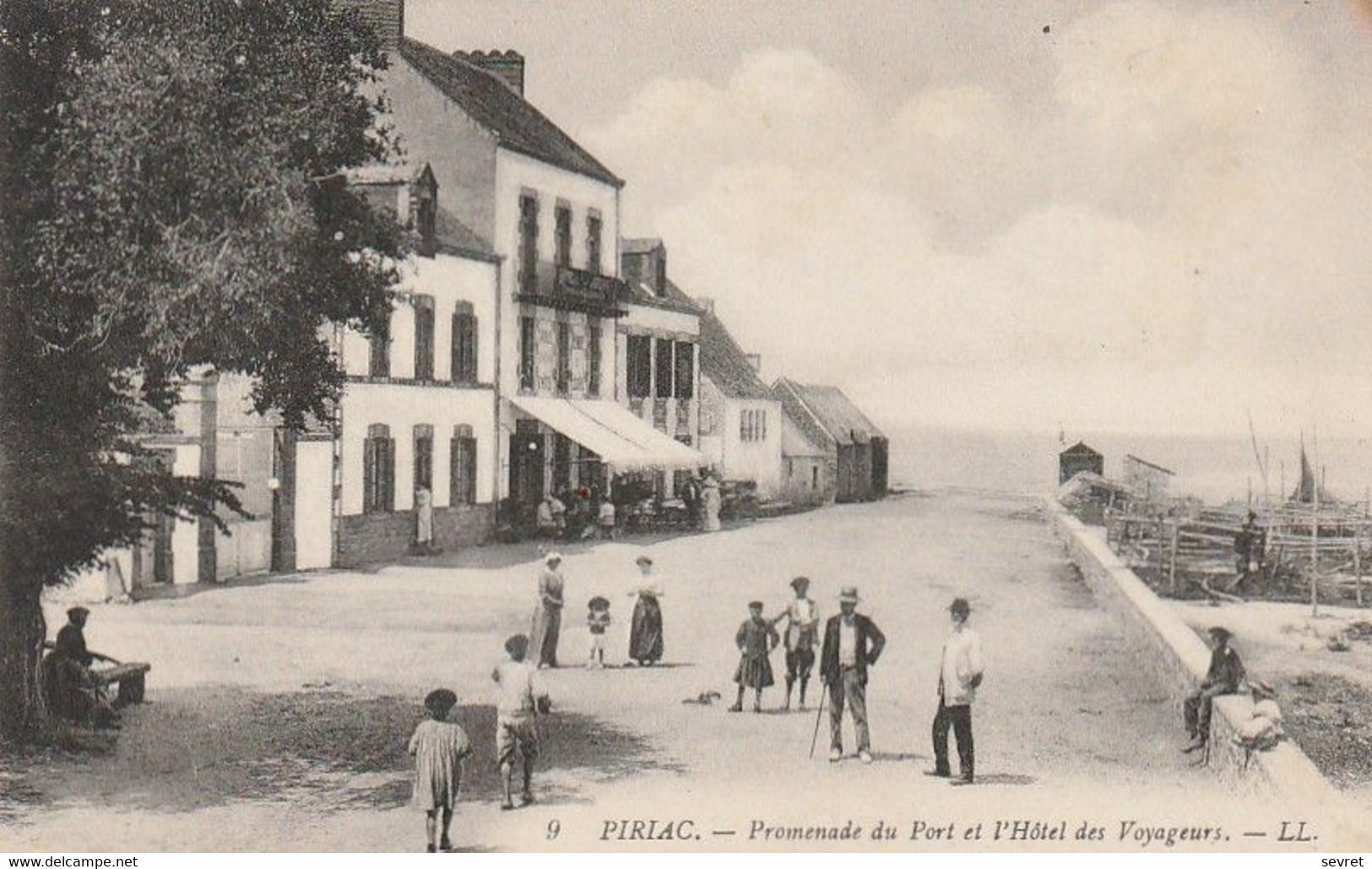 PIRIAC. - Promenade Du Port Et L'Hôtel Des Voyageurs - Piriac Sur Mer