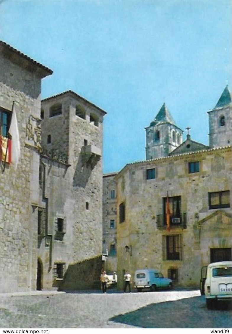 Caceres - Golfines De Abajo - Cáceres