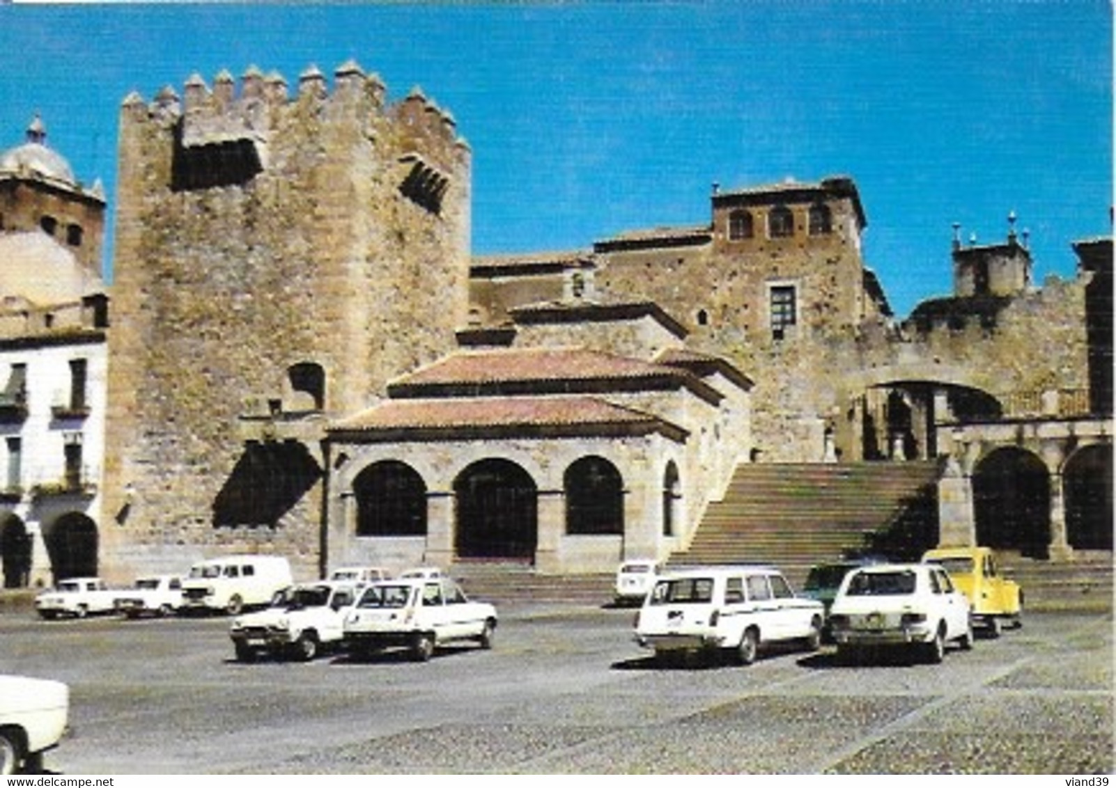 Caceres - Torre De Bujaco Y Ermita De La Paz. (1) - Cáceres