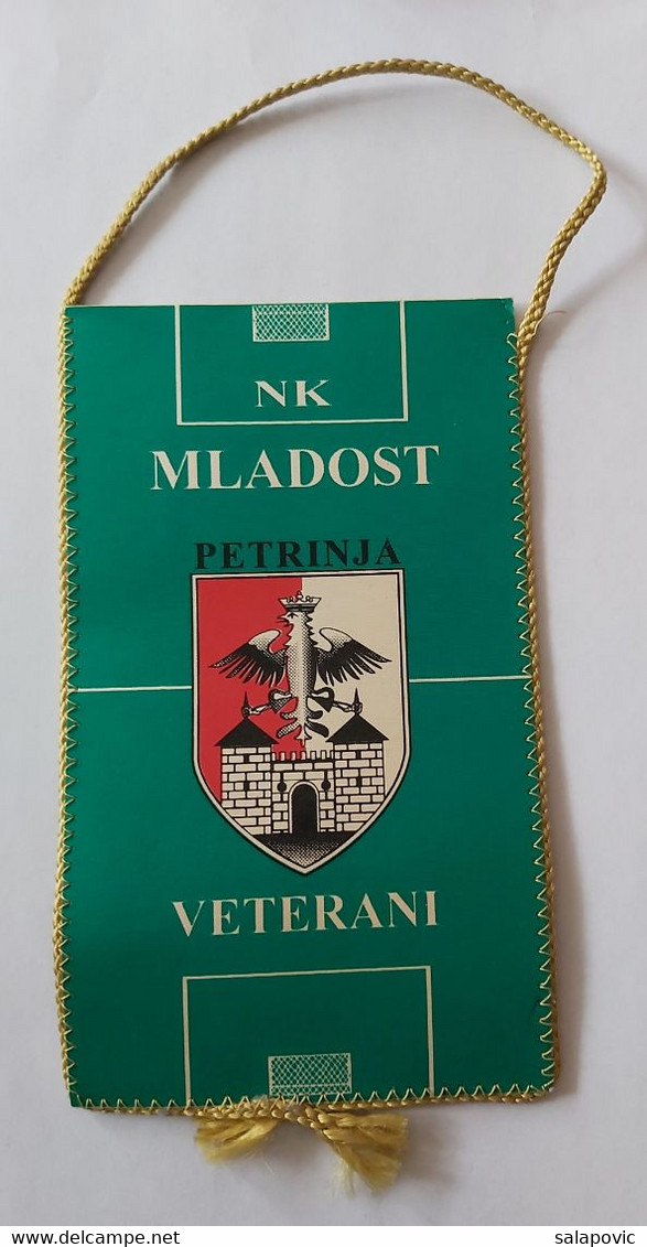 NK MLADOST PETRINJA CROATIA FOOTBALL CLUB Pennant SPORTS FLAG - Bekleidung, Souvenirs Und Sonstige