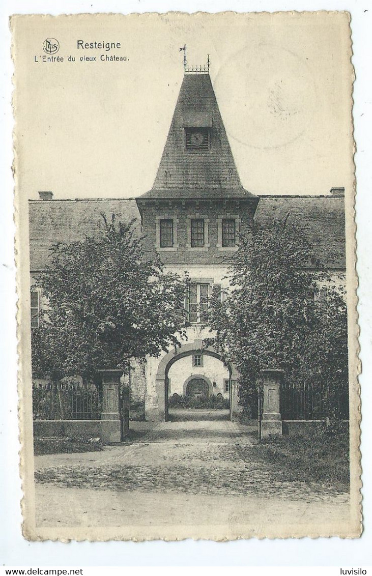 Resteigne  Entrée Du Vieux Château - Tellin
