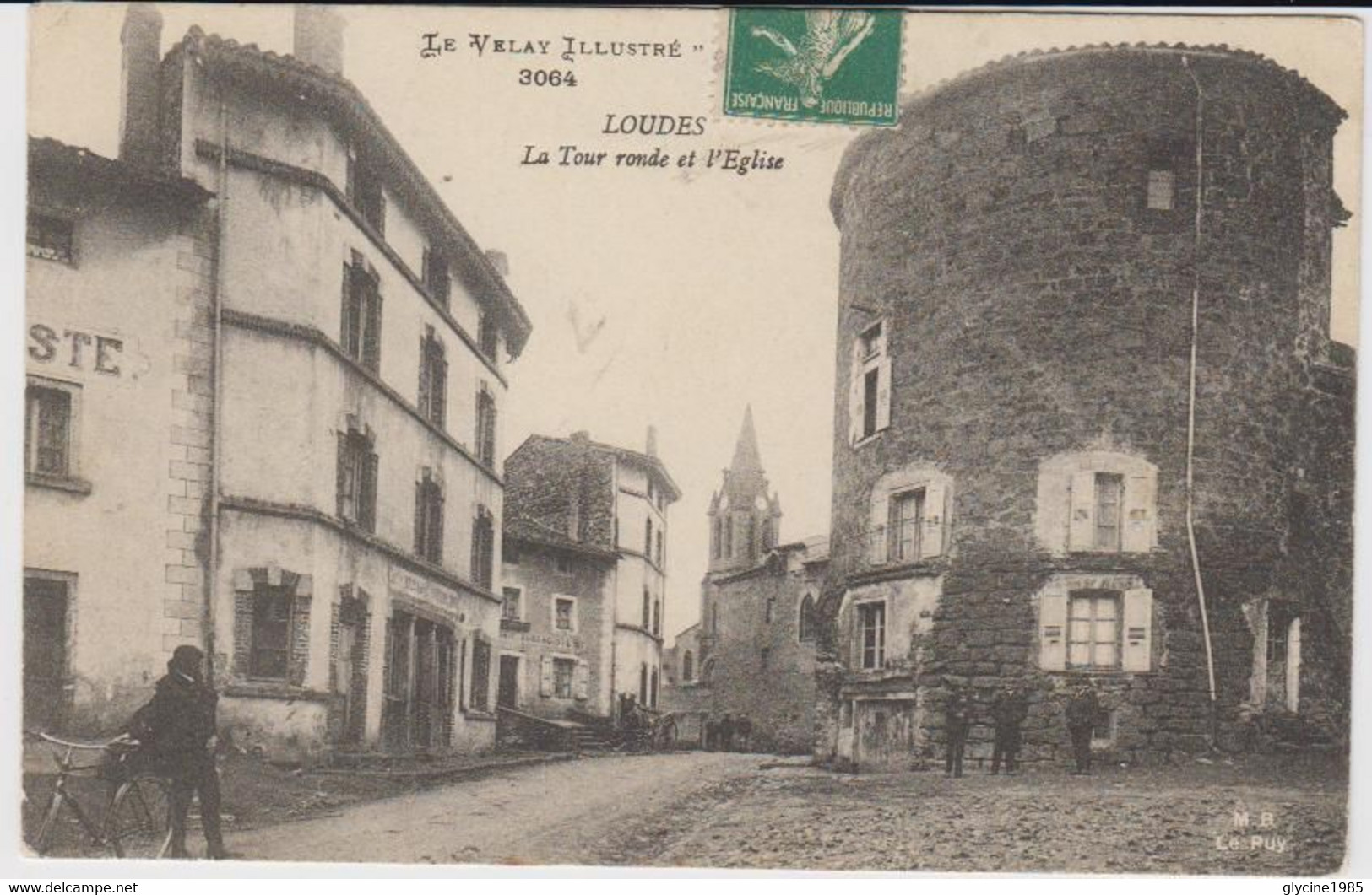 CPA DU 43   LOUDES LA TOUR RONDE ET L,EGLISE - Loudes