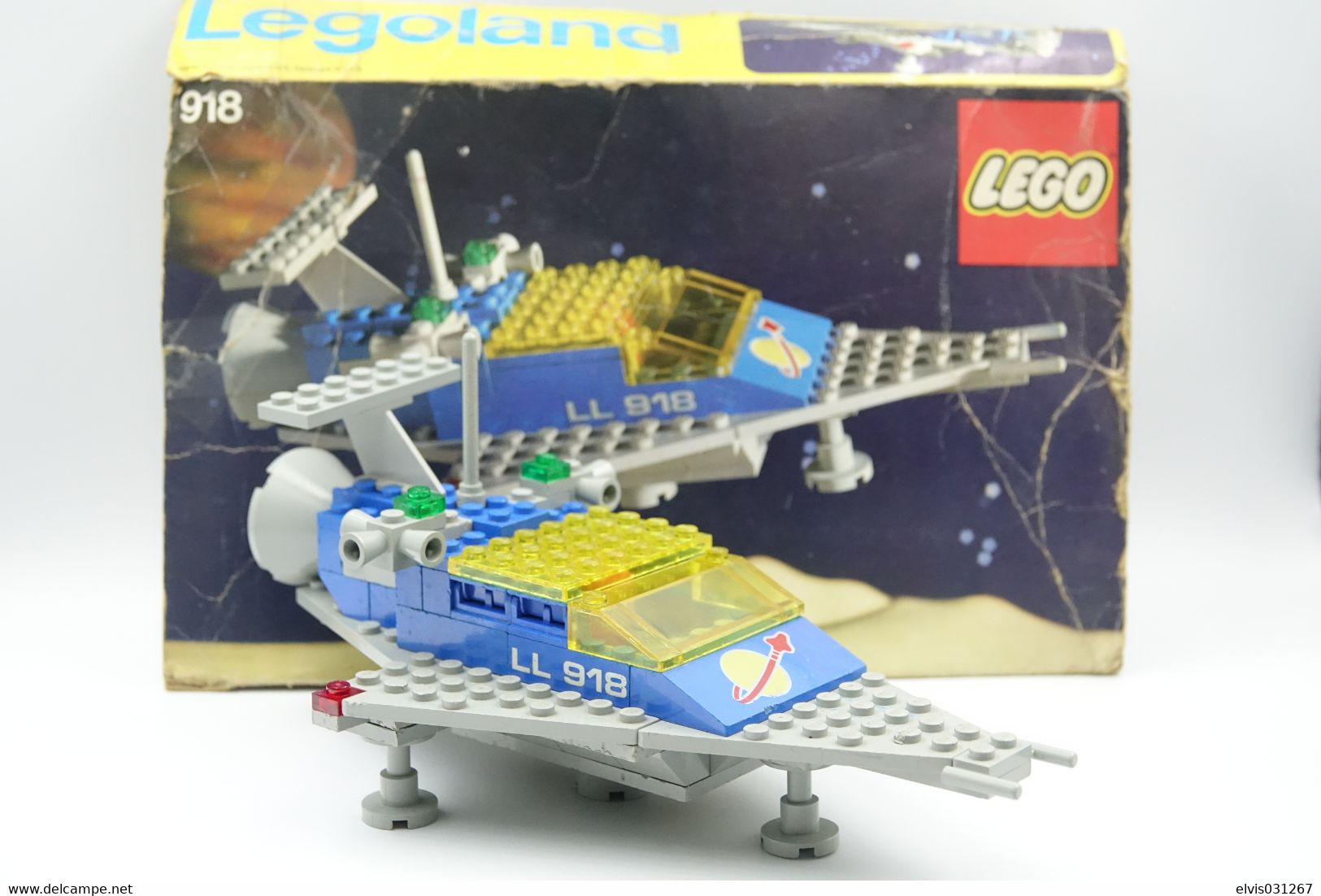 Lego space transport top
