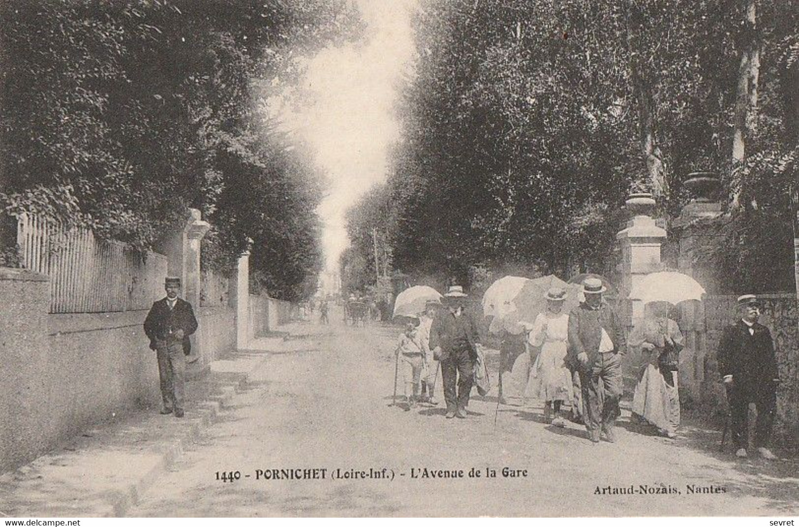 CPA PORNICHET. - L'Avenue De La Gare. Superbe Carte RARE - Pornichet