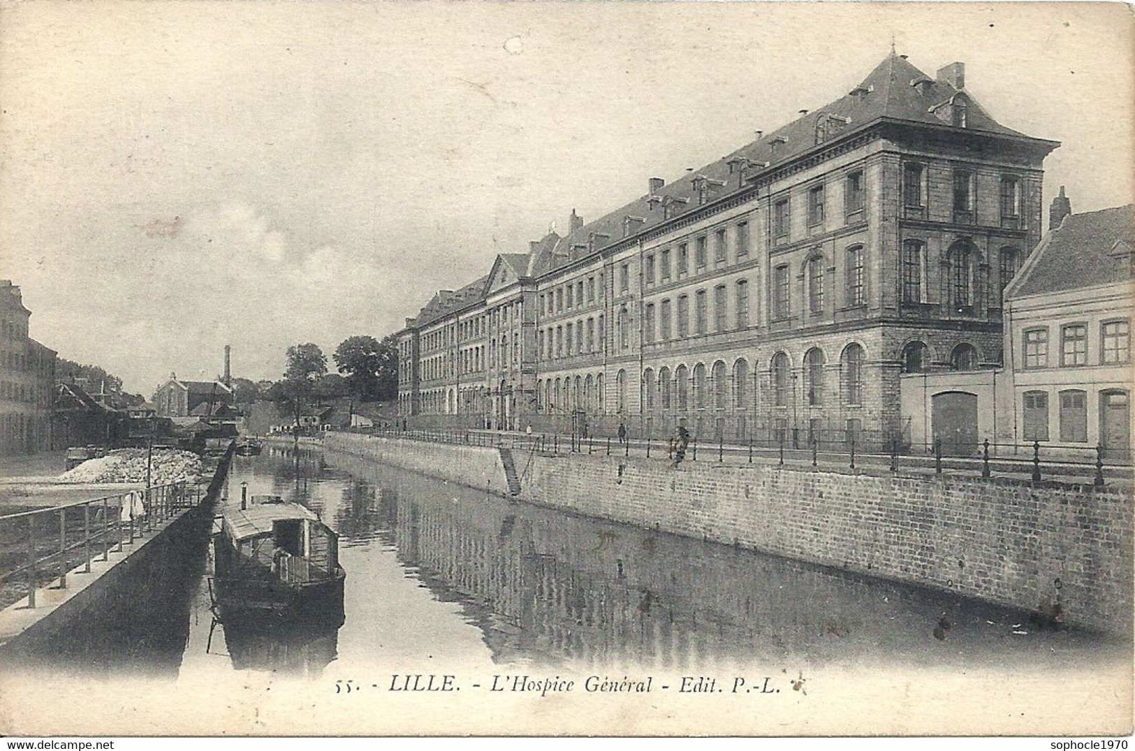 01 - 2021 - NORD - 59 - LILLE  - Hospice Générale - La Deûle - Péniche - Lille