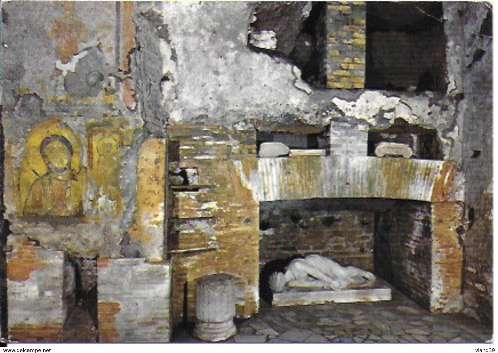 Catacombe Di S. Callisto : Crypte De Ste Cécile - San Pietro