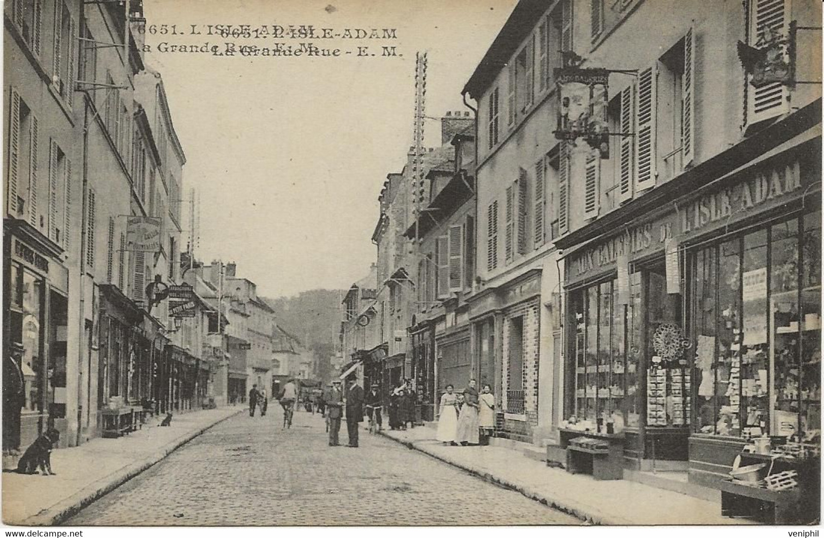 ISLE - ADAM - VAL D'OISE - LA GRANDE RUE - ANNEE 1915 - L'Isle Adam