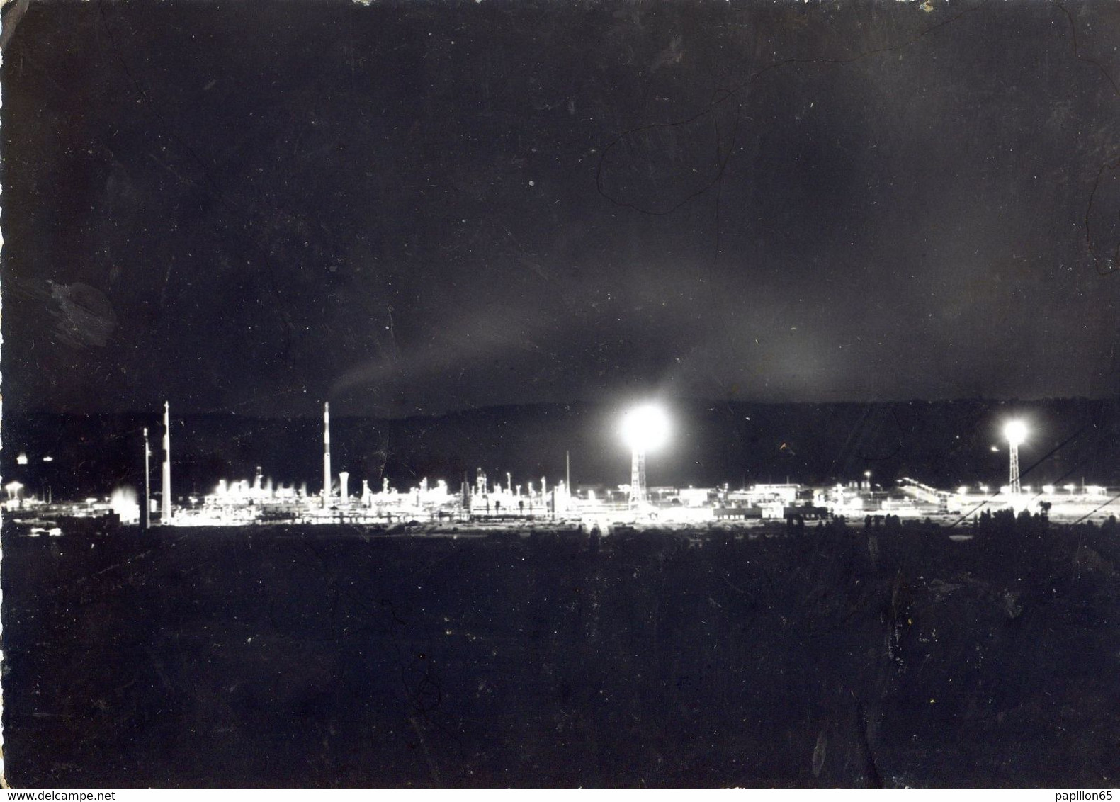 (64)  LACQ (B-P)  Usine De Lacq   Vue Génèrale  La Nuit - Lacq