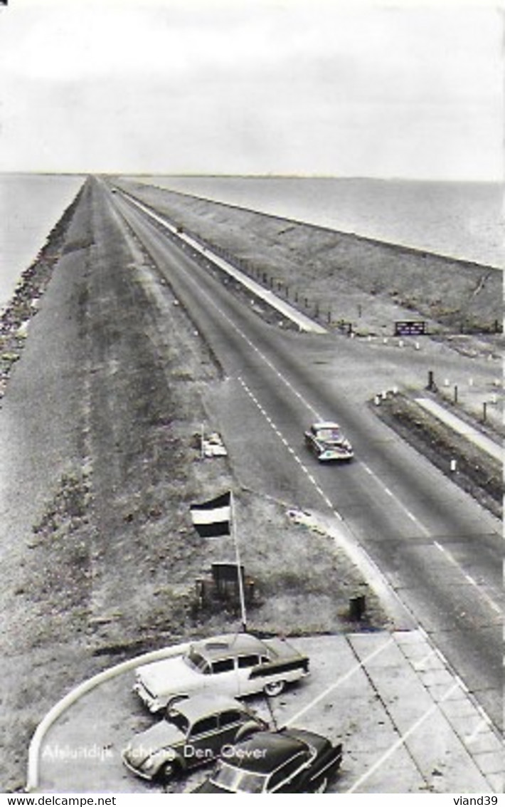 Afsluitdijk Richting Den Oever - Den Oever (& Afsluitdijk)