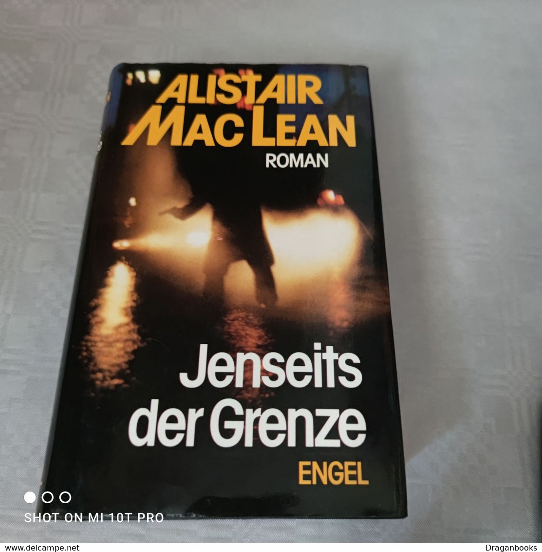 Alistair McLean - Jenseits Der Grenze - Policíacos