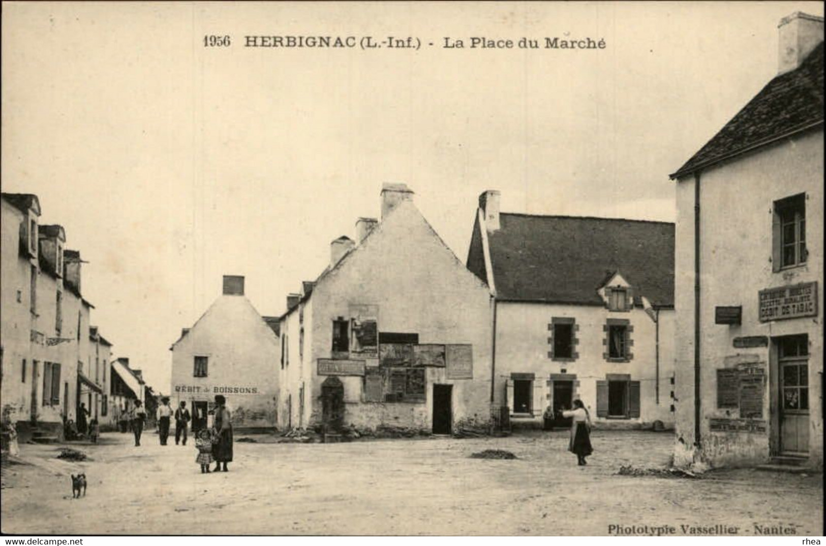 44 - HERBIGNAC - Place Du Marché - Herbignac