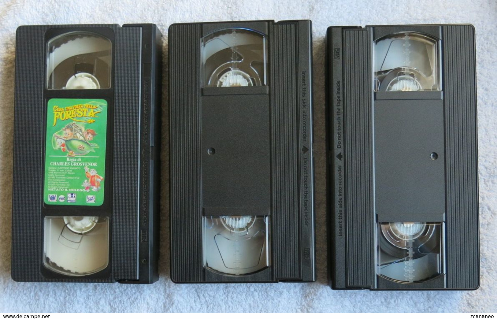 3 VHS CARTONI ANIMATI-C'ERA UNA VOLTA NELLA FORESTA-POCAHONTA-BABE MAIALINO CORAGGIOSO - - Dessins Animés