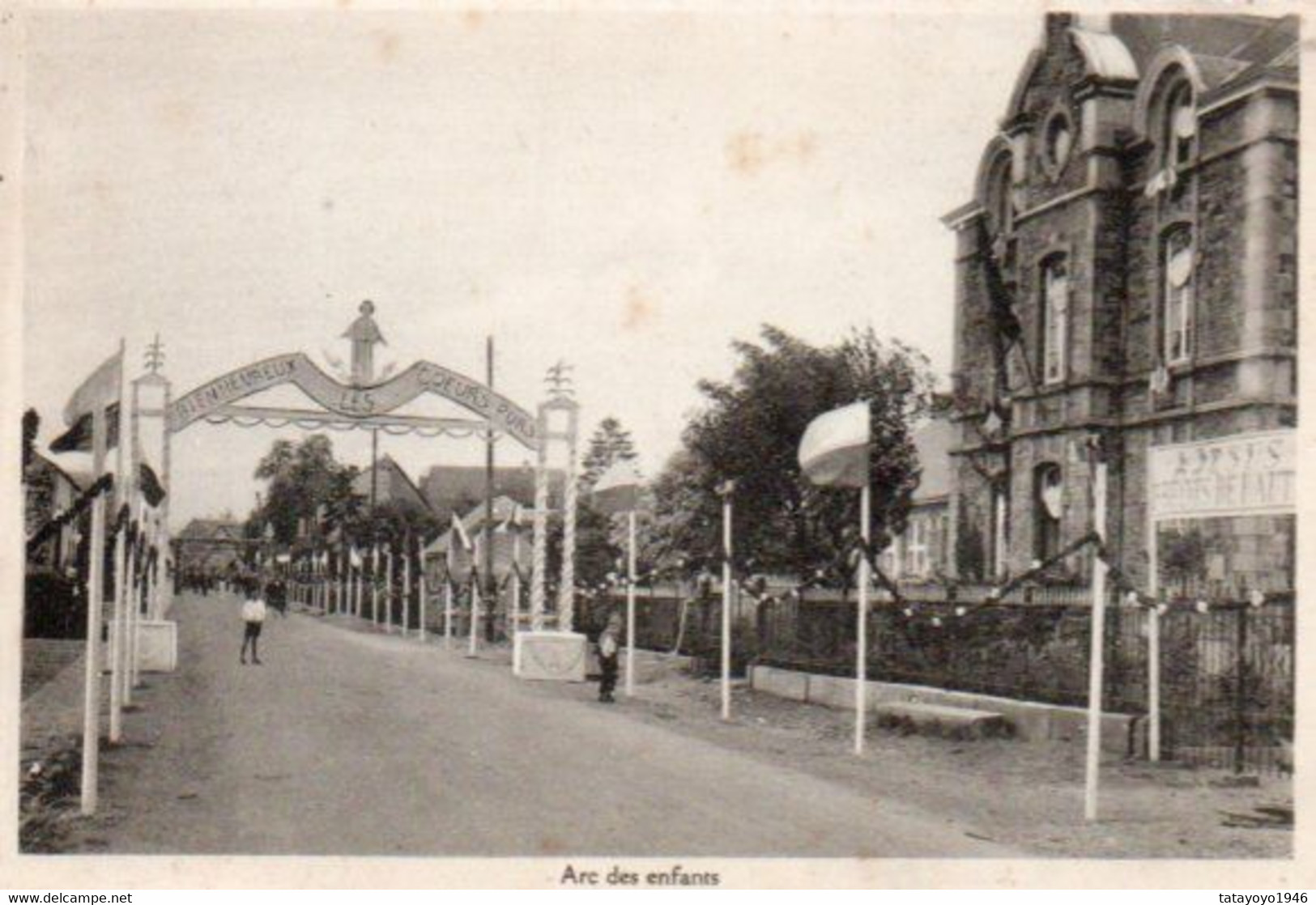 Haut-Fays  Congres Eucharitique 1er Aout 1937  (6) Carte Festonnée N'ont Pas Circulé - Daverdisse