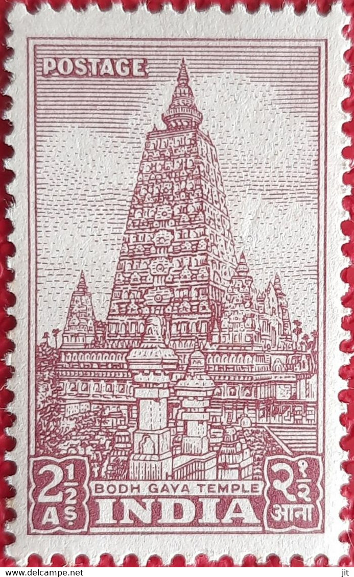 116.INDIA 1951 (2 1/2 ANNAS)  ARCHAEOLOGICAL SERIES STAMP MAHABODHI TEMPLE (BODH GAYA) . MNH - Ongebruikt