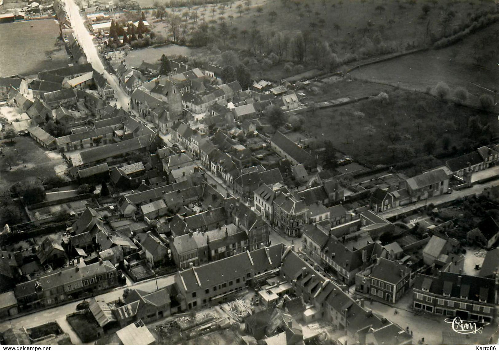 Le Merlerault * Vue Aérienne De La Commune * La Grande Rue - Le Merlerault