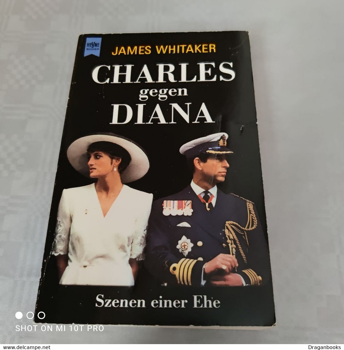 James Whittaker - Charles Gegen Diana - Biographies & Mémoirs