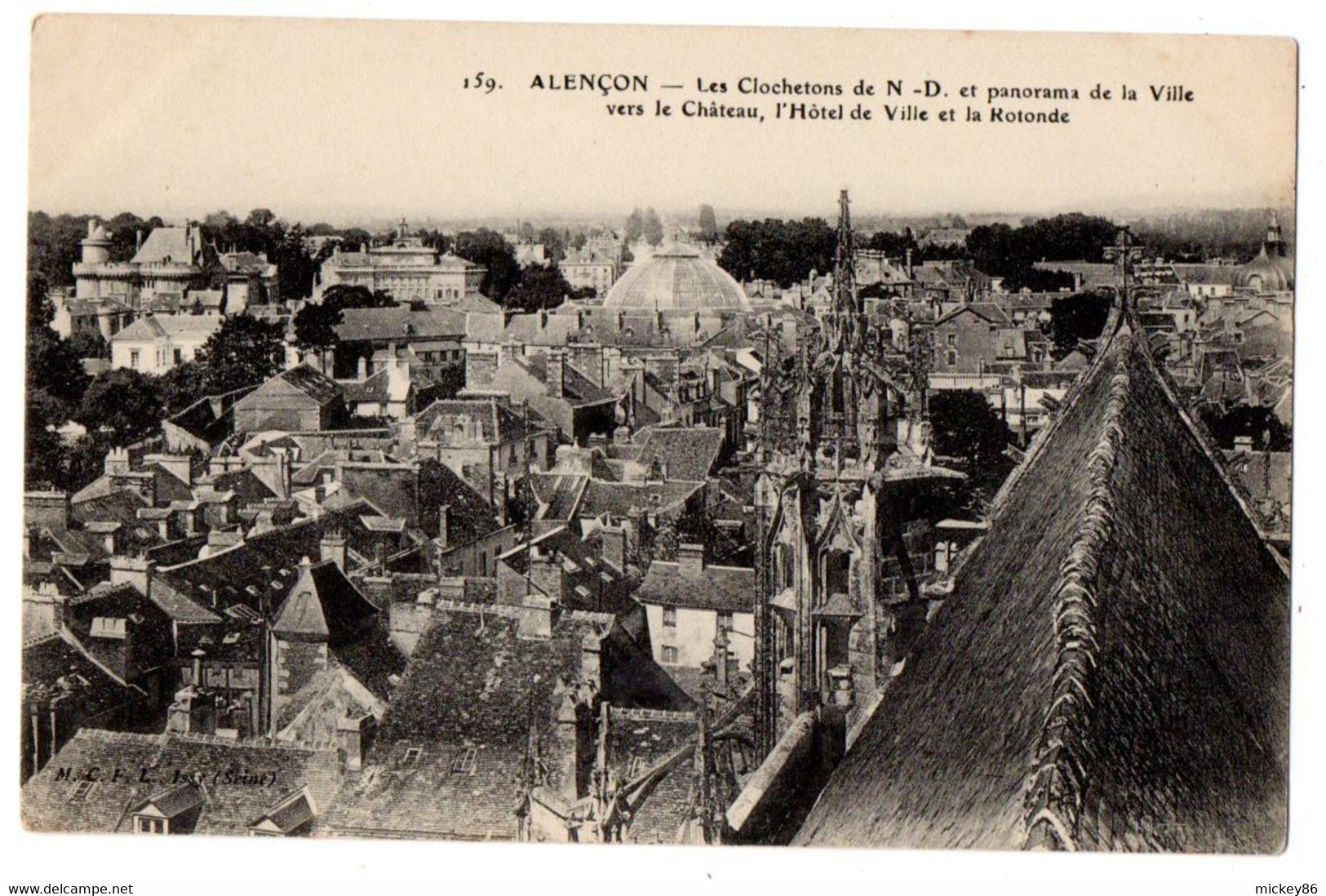 ALENCON -- Les Clochetons De N-D Et Panorama De La Ville Vers Le Chateau,l'Hôtel De Ville Et La Rotonde......à Saisir - Alencon