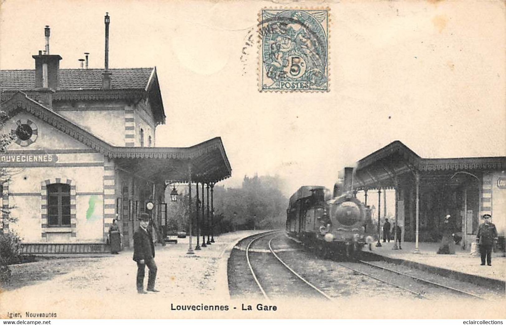 Louveciennes       78        Intérieur De La Gare  Avec Train          (voir Scan) - Louveciennes