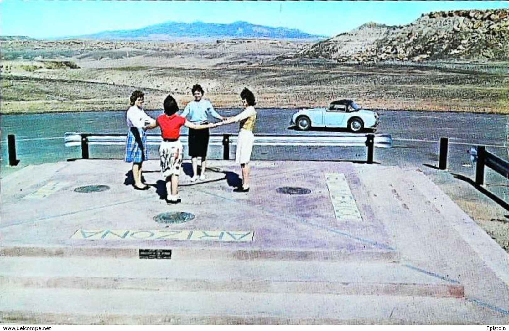 ►   Automobile CABRIOLET 1950/60's - Four Corners Monument (Utah Colorado New Mexico Arizona) - American Roadside