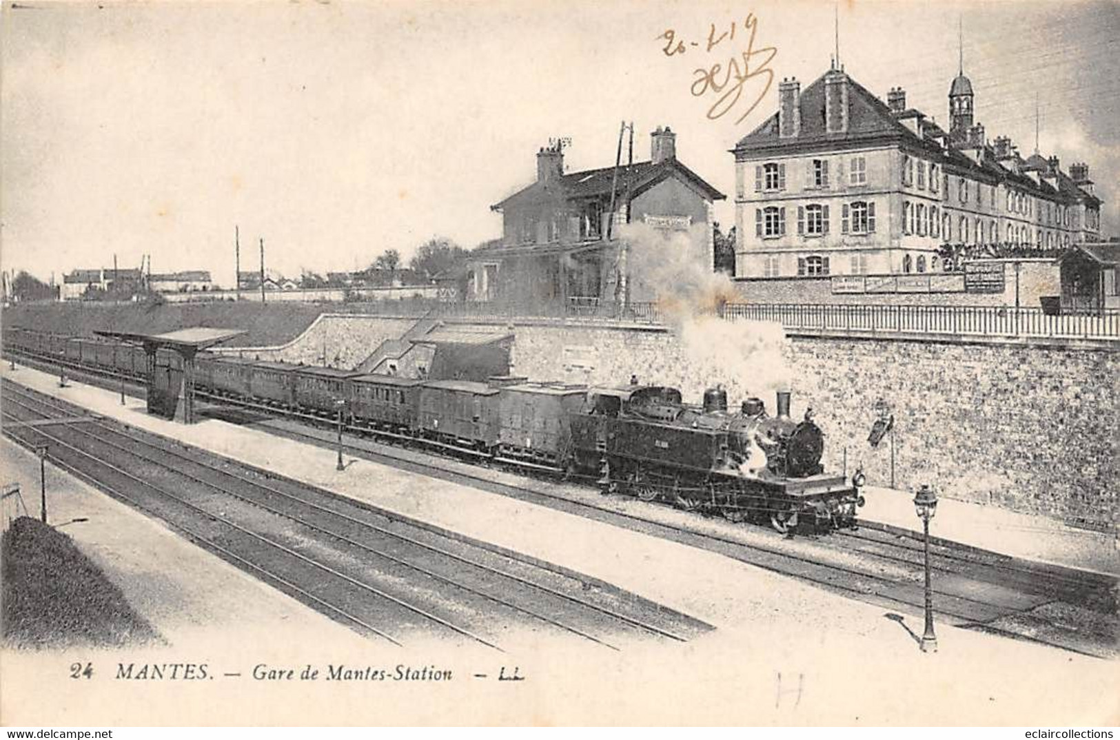 Mantes La Jolie        78       Gare De Chemin De Fer De Mantes-Station     (voir Scan) - Mantes La Jolie