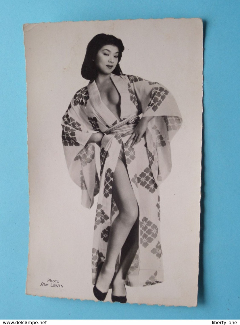 Yoko TANI ( Photo Sam Levin / Edition Du Globe / Nr. 469 ) Anno 1958 ( Voir / Zie Foto's ) ! - Femmes Célèbres