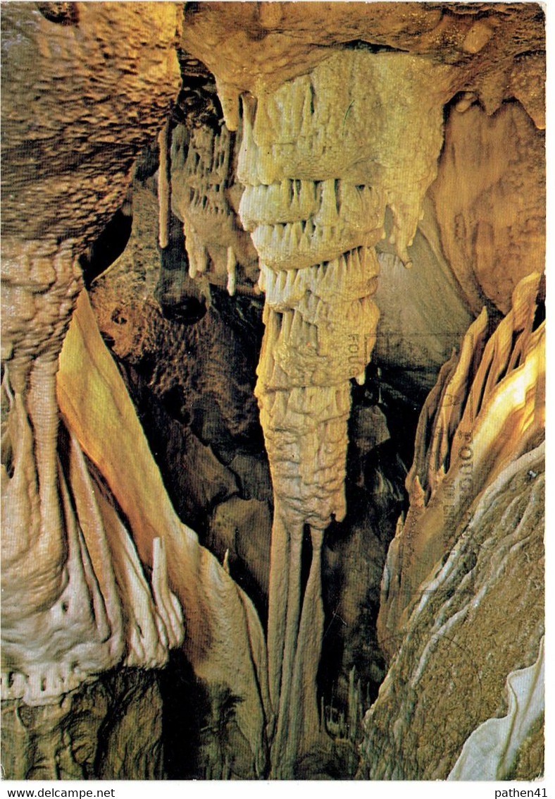 CPM ALLEMAGNE RHENANIE-DU-NORD-WESTPHALIE ATTENDORN - Grotte Et Stalactites - Attendorn