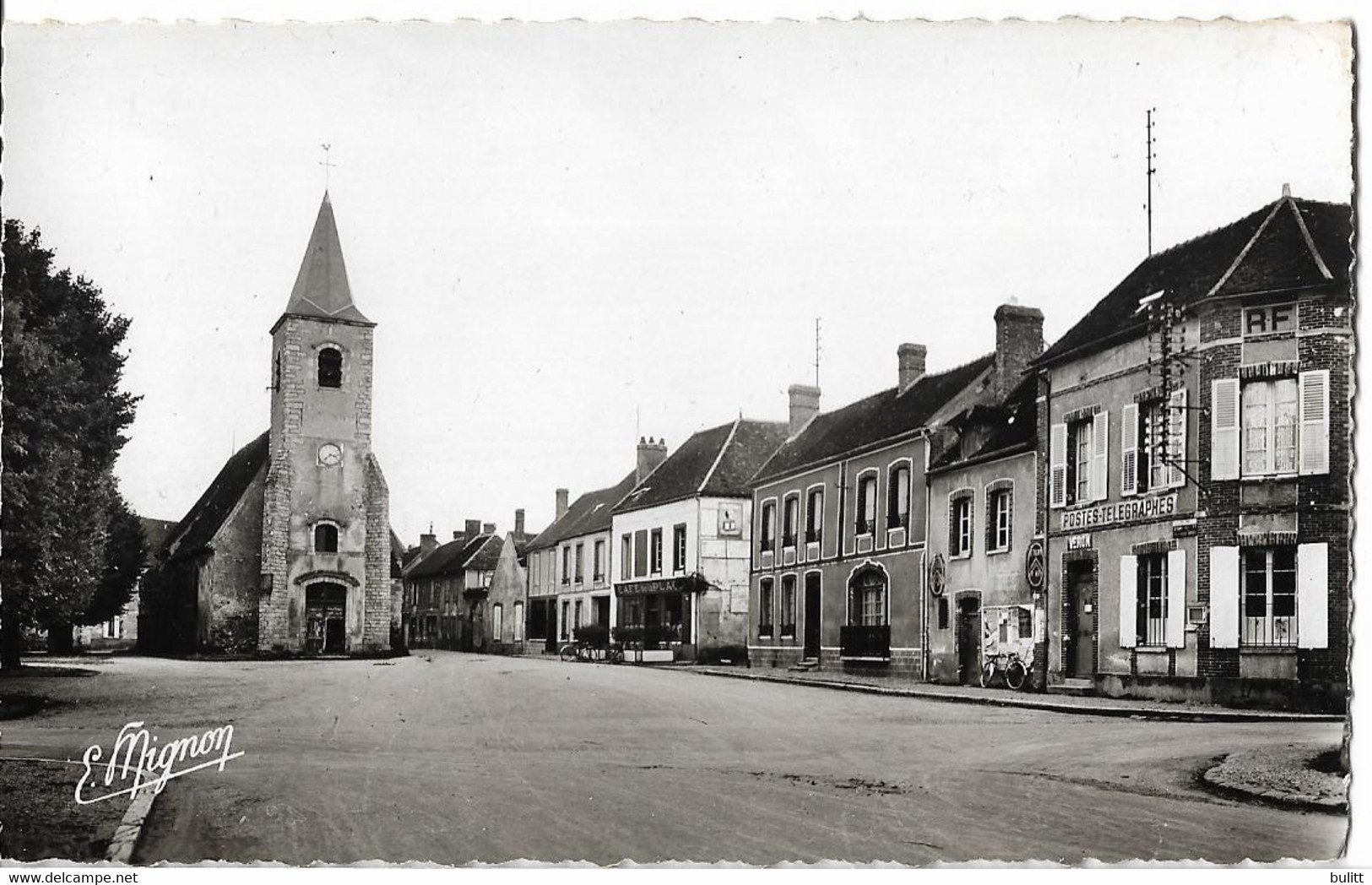 VERON - Place De L'église - Veron