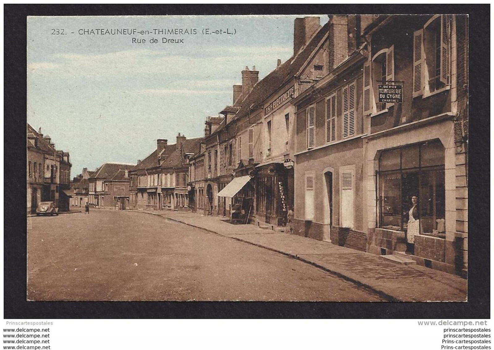 CPA 28 Chateauneuf En Thimerais Rue De Dreux - Châteauneuf