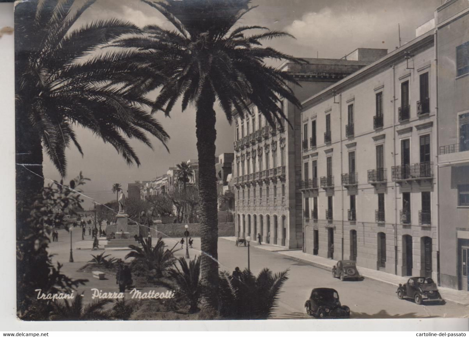 TRAPANI PIAZZA MATTEOTTI VG 1952 PIEGHINA - Trapani