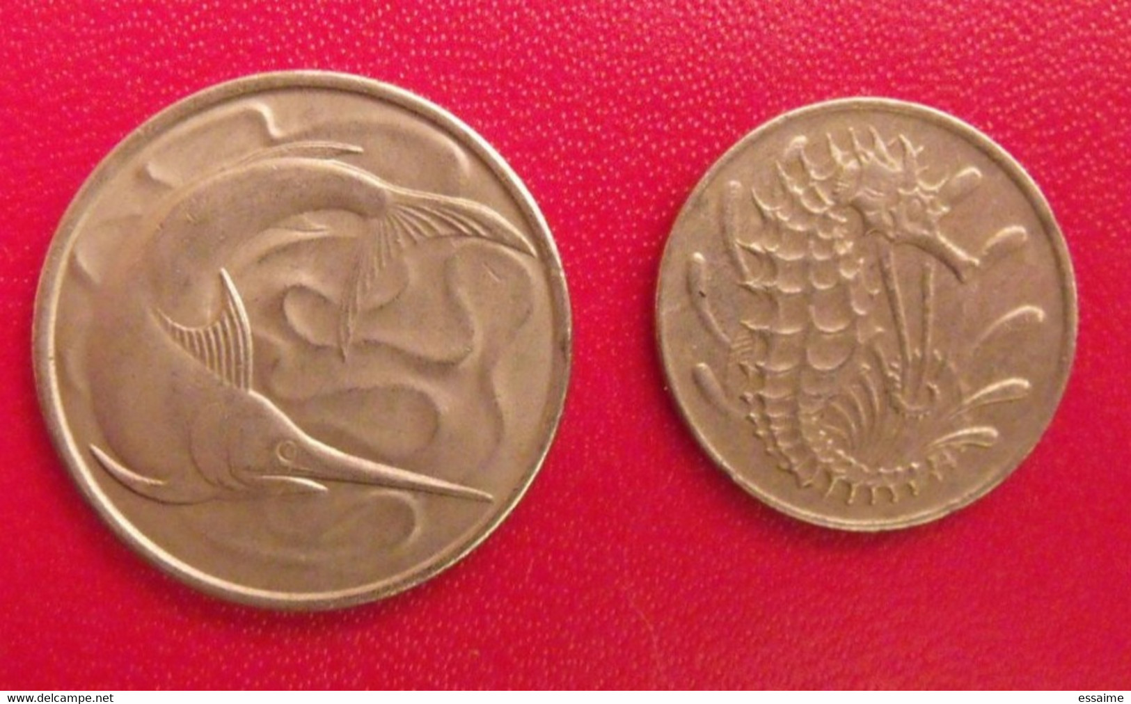 Lot De 2 Pièces De Singapour, Singapore : 10 Cents (1971) & 20 Cents (1980). - Singapur