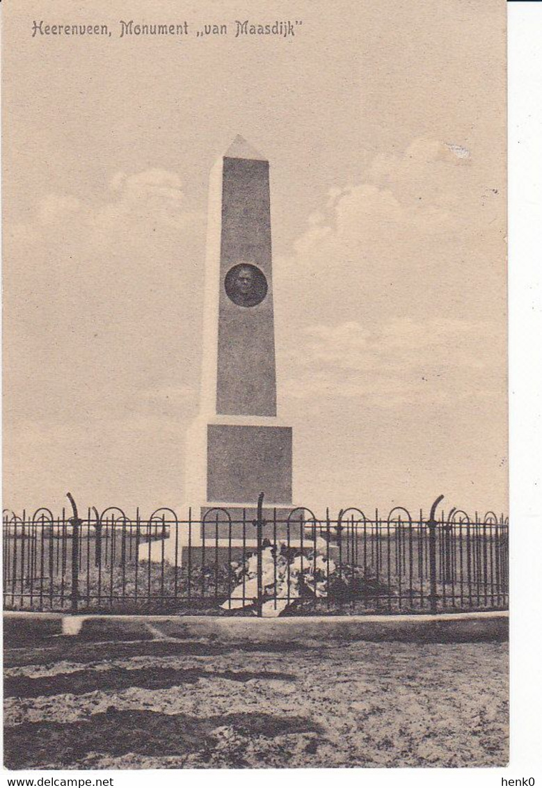 Heerenveen Monument Van Maasdijk M1651 - Heerenveen