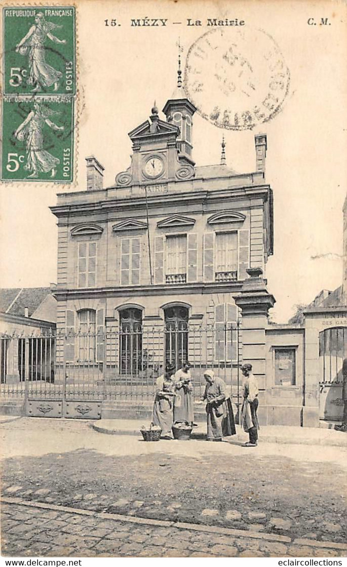 Mézy         78          La Mairie   -     Marchandes            Petite Coupure    (voir Scan) - Autres & Non Classés