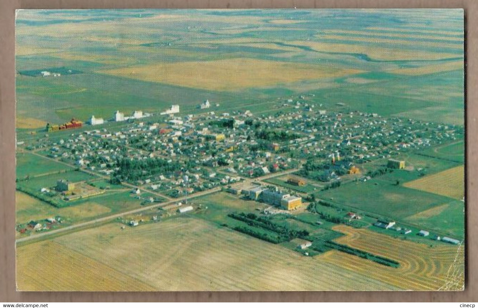 CPSM CANADA - GRAVELBOURG - Saskatchewan's Largest French Speaking Community Jolie Vue Générale Aérienne Village - Other & Unclassified