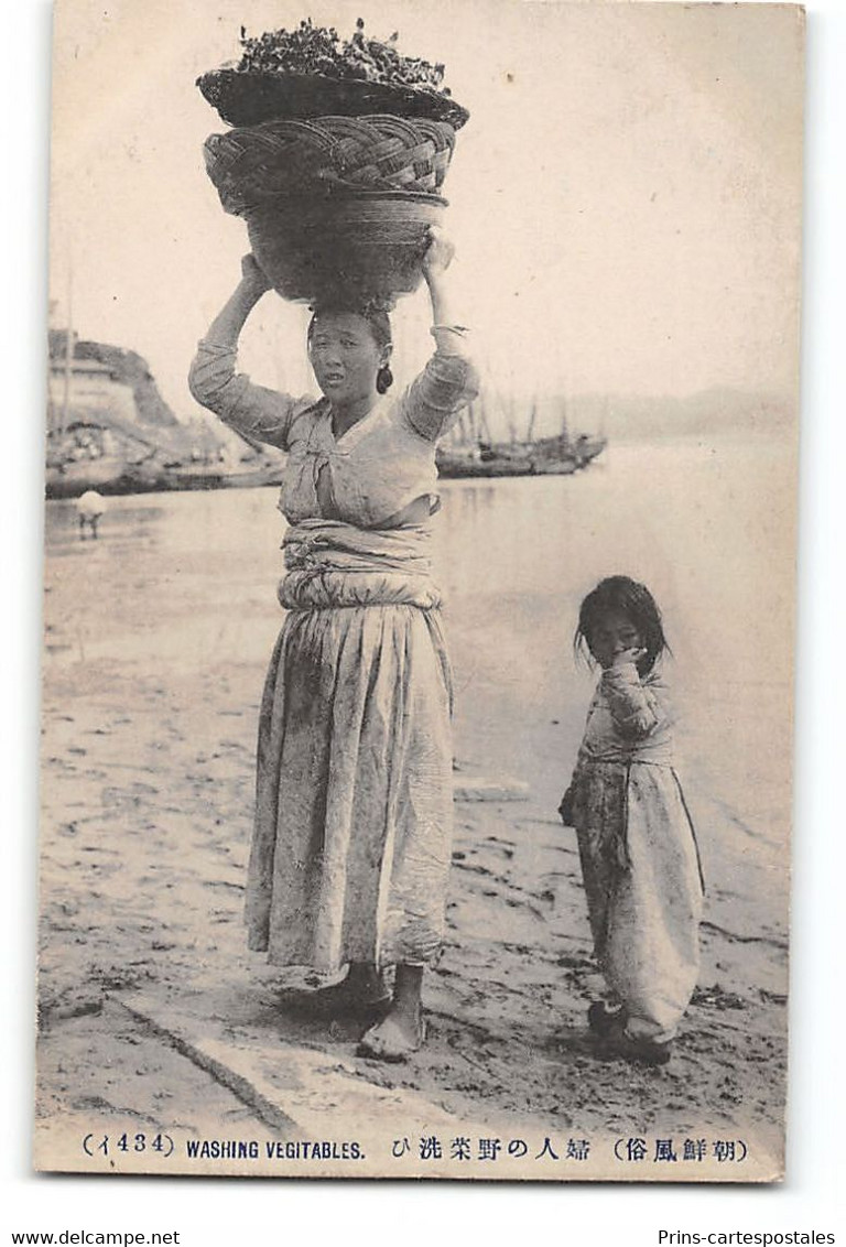 CPA Corée - Washing Vegetables - Corea Del Sur