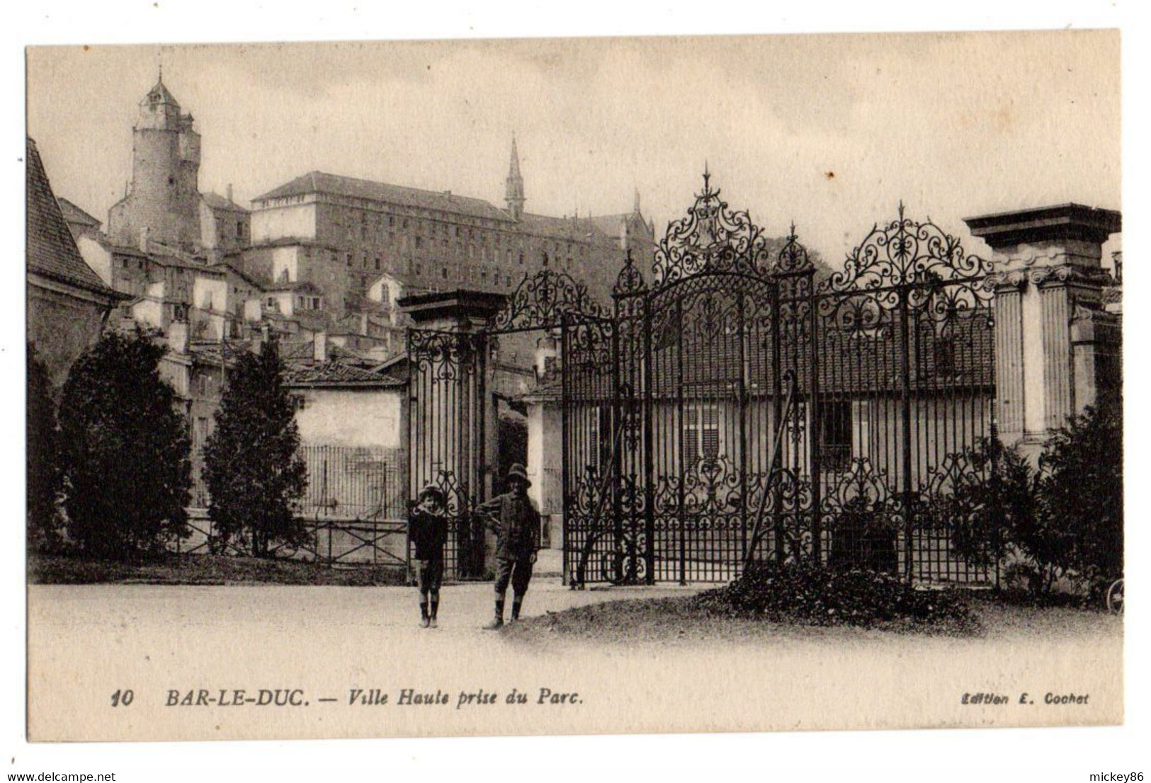 BAR LE DUC --1916-- Ville Haute Prise Du Parc  ( Animée )...... .....à Saisir - Bar Le Duc