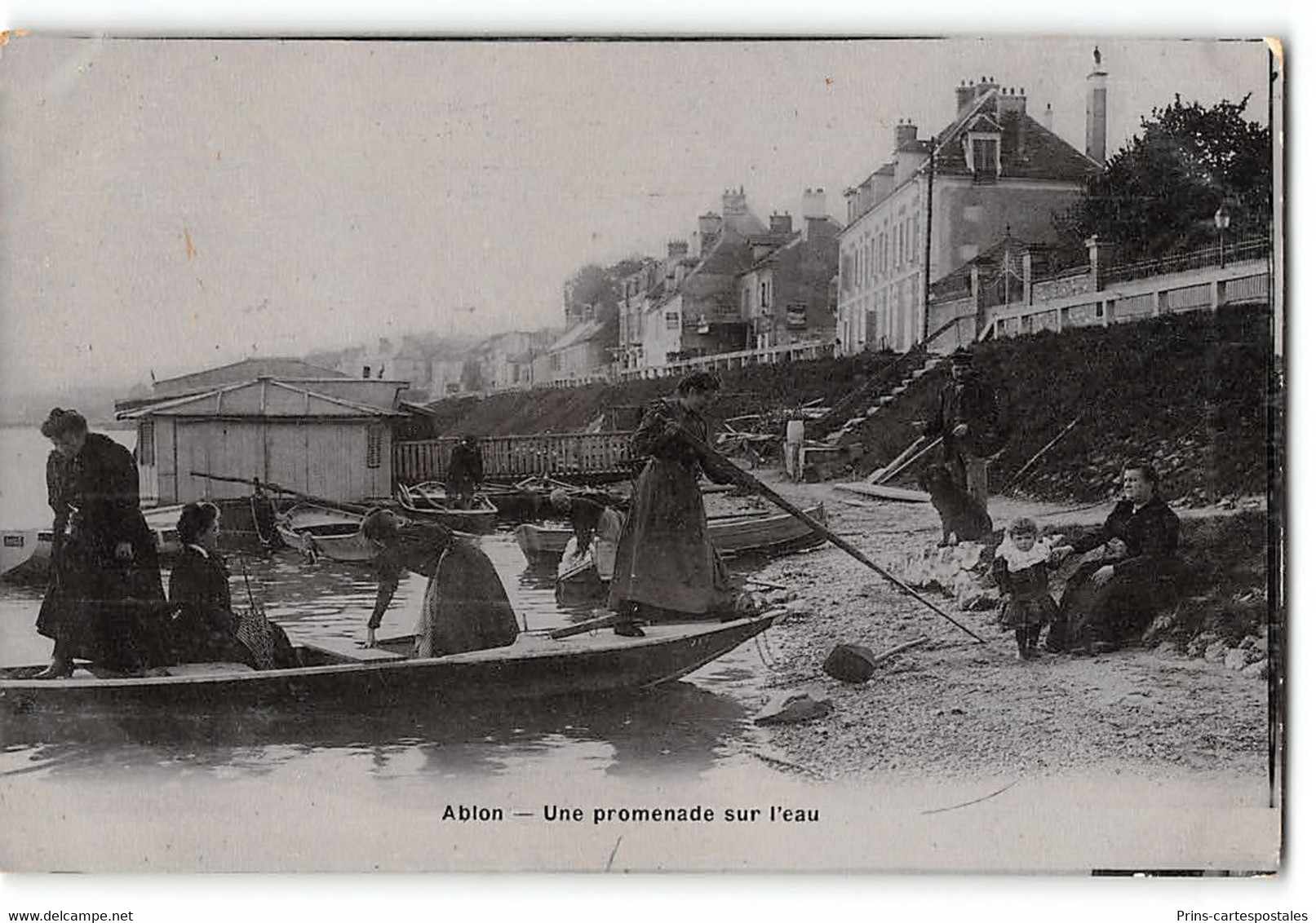 CPA 94 Ablon Une Promenadesur L'eau - Ablon Sur Seine