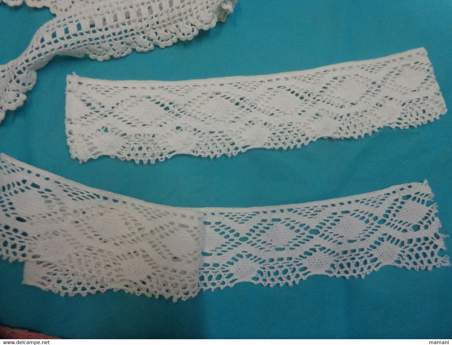 Lot De Dentelle Ancienne  Mecanique Et Crochete (voir Dimensions) - Laces & Cloth