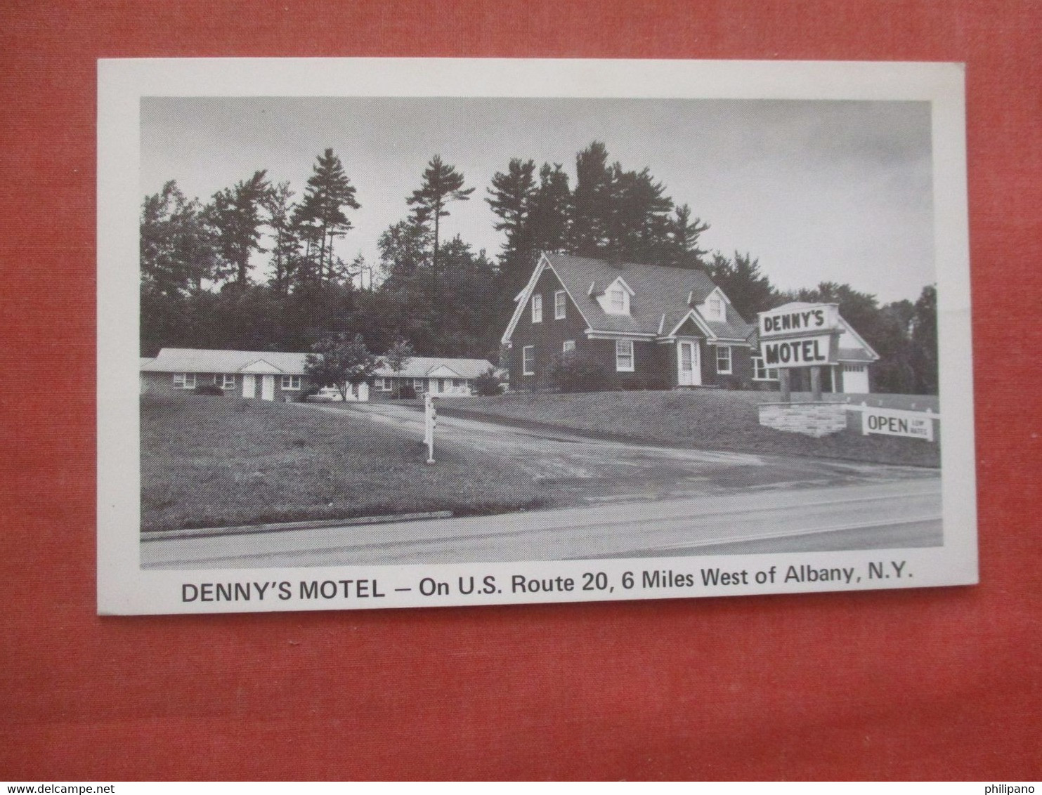 Denny's Motel  6 Miles West Of Albany  - New York > Albany        ref  4637 - Albany