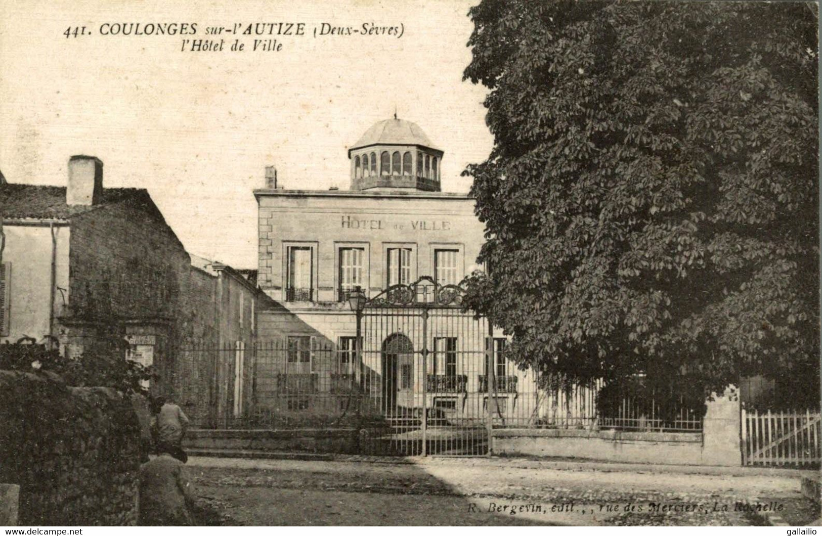 COULONGES SUR L'AUTIZE L'HOTEL DE VILLE - Coulonges-sur-l'Autize