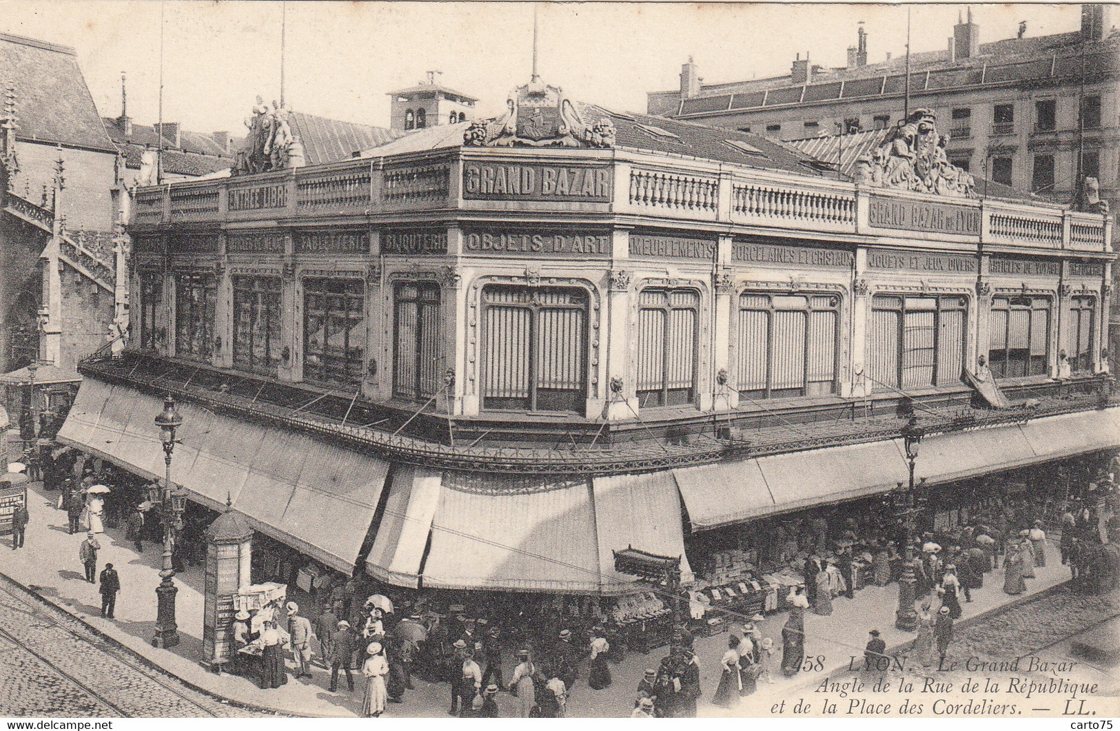 Commerce - Magasins - Halles - Grand Bazar De Lyon - Winkels