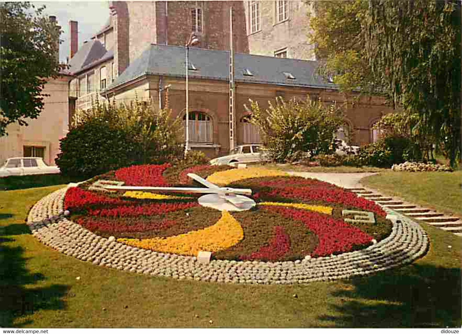 72 - Le Mans - L'Horloge Fleurie - Fleurs - Automobiles - Carte Neuve - CPM - Voir Scans Recto-Verso - Le Mans