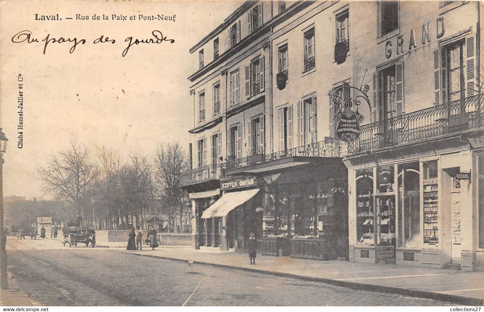 53-LAVAL-RUE DE LA PAIX ET PONT NEUF - Laval