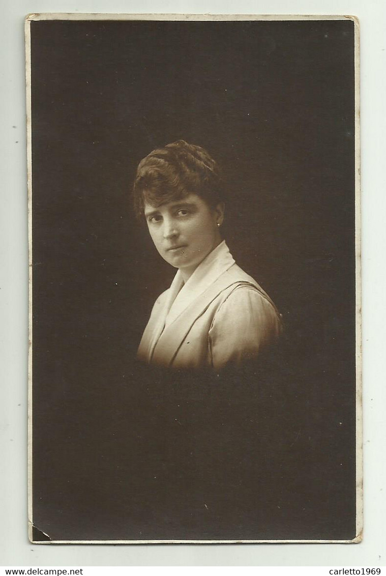 DONNA IN PRIMO PIANO FOTOGRAFICA STUDIO CAV. CATTANI FIRENZE 1918  - NV FP - Frauen