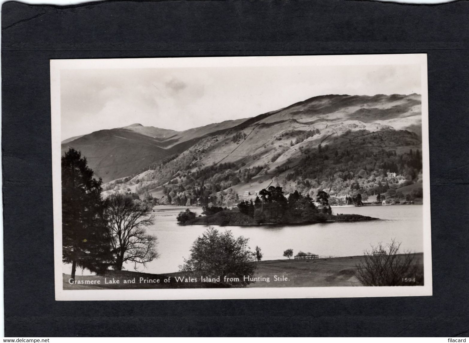 98828     Regno  Unito,    Grasmere  Lake  And  Prince  Of  Wales  Island  From  Hnting  Stile,  NV(scritta) - Grasmere