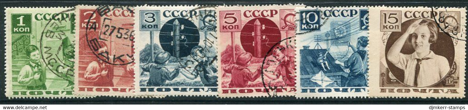 SOVIET UNION 1938 Pioneers Postal Assistance Set Perf. 14 Used.   Michel 542-47C - Usati