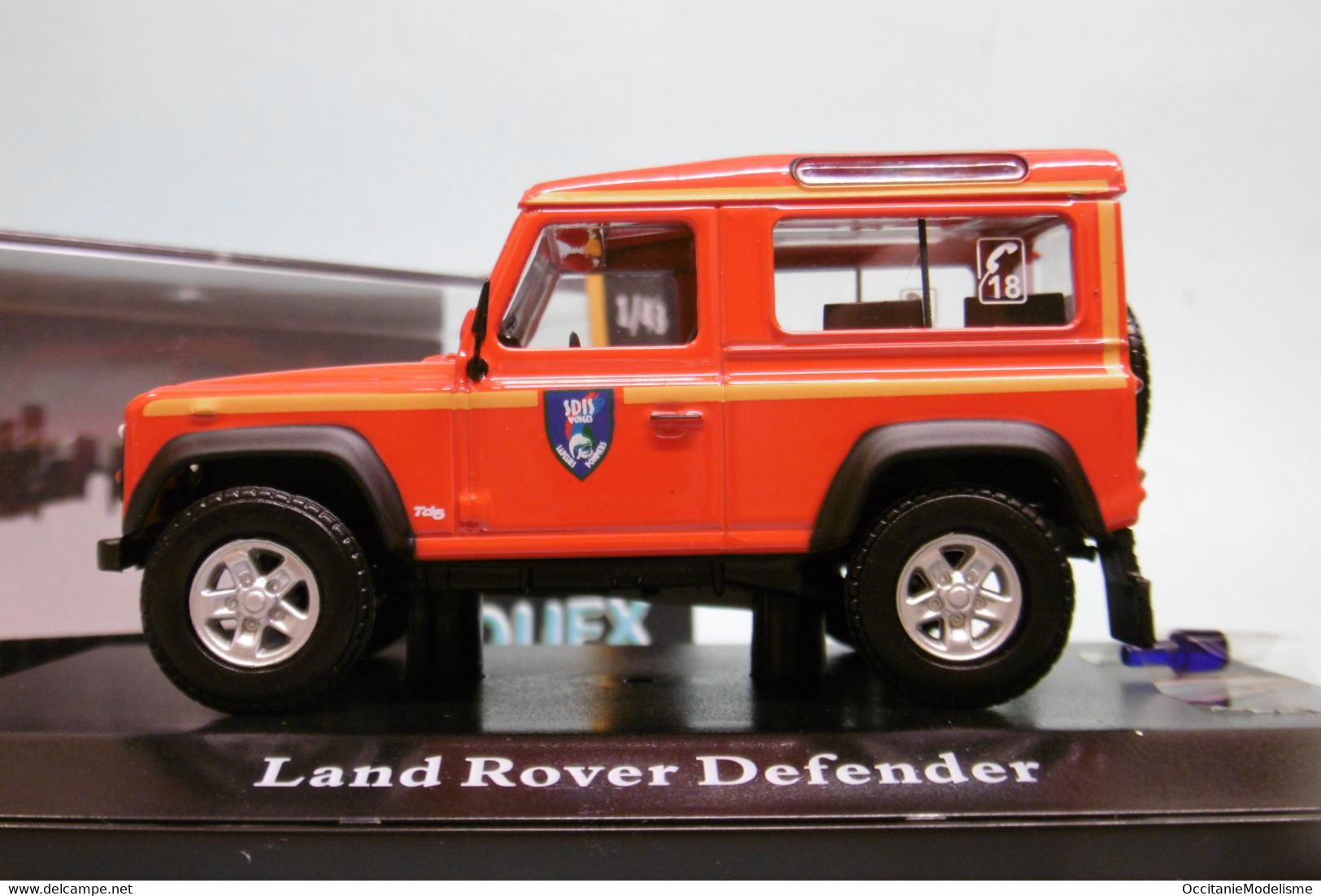 Cararama / Oliex - LAND ROVER DEFENDER POMPIERS SDIS Vosges Neuf NBO 1/43 - Cararama (Oliex)