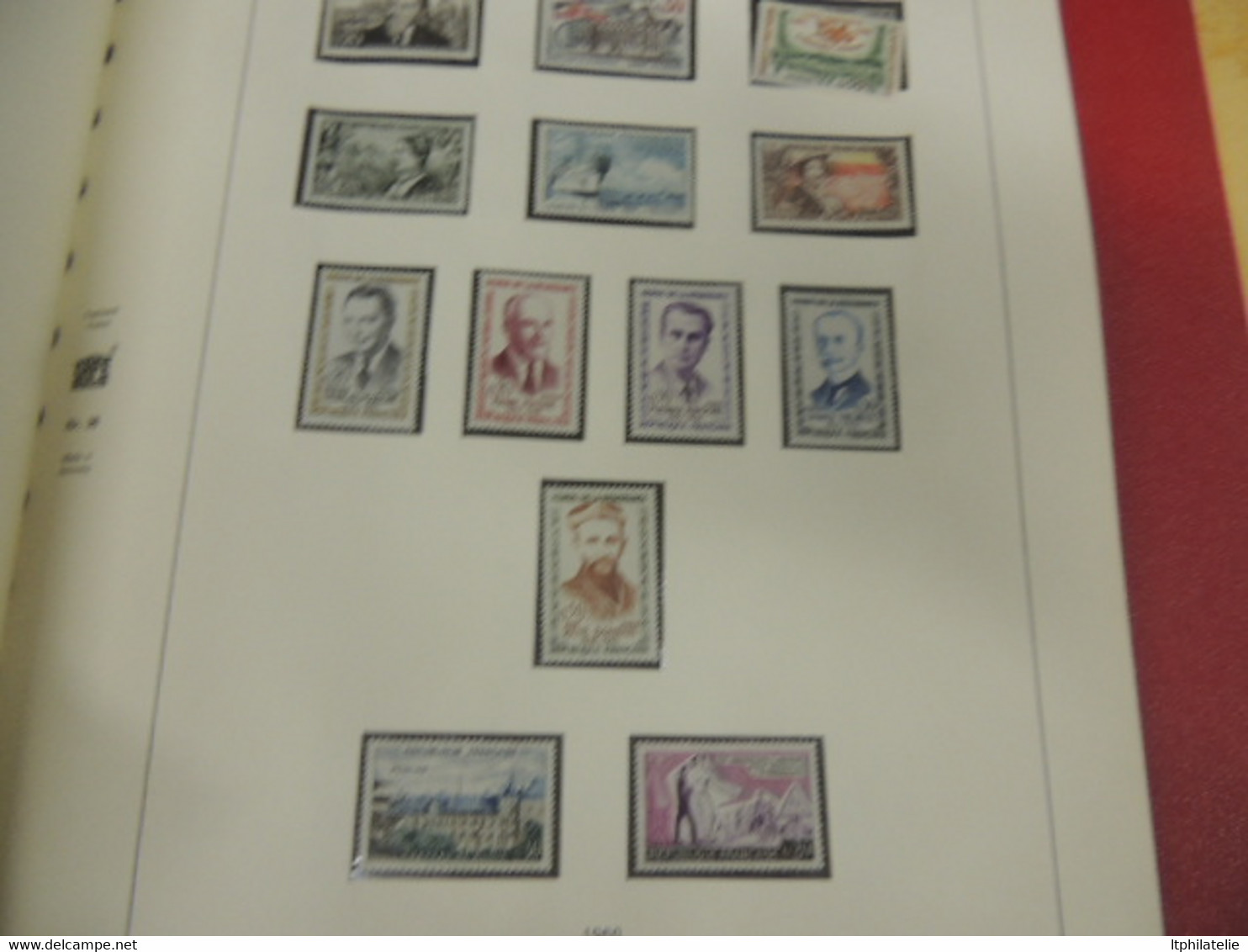 DESTOCK  Belle collection 1960 à 1975 assez complète qq carnets croix rouge SAFE